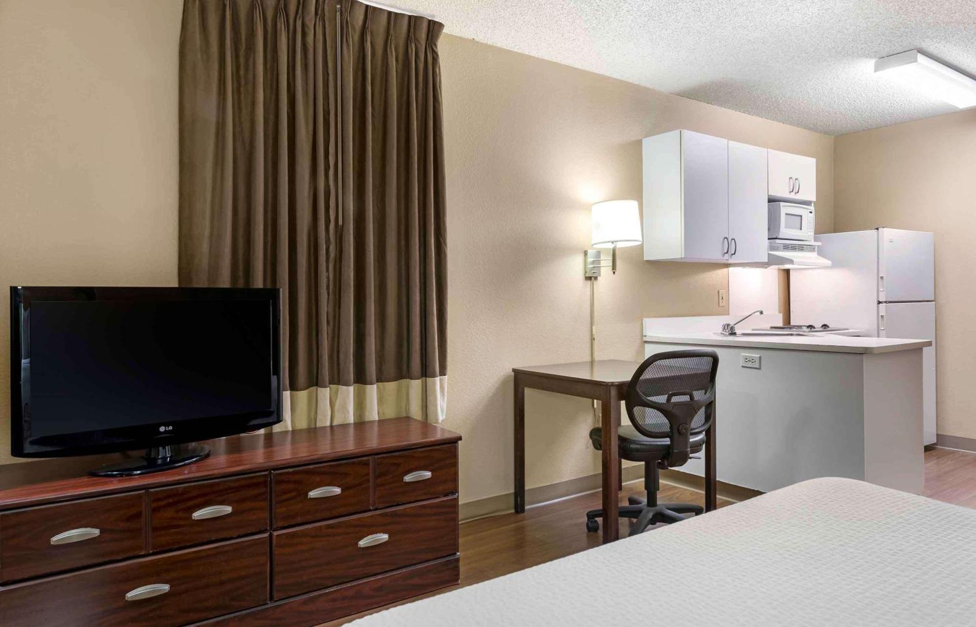 Extended Stay America Suites - Los Angeles - Long Beach Airport Екстериор снимка